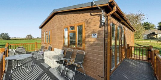 Stacey Twin Lodge