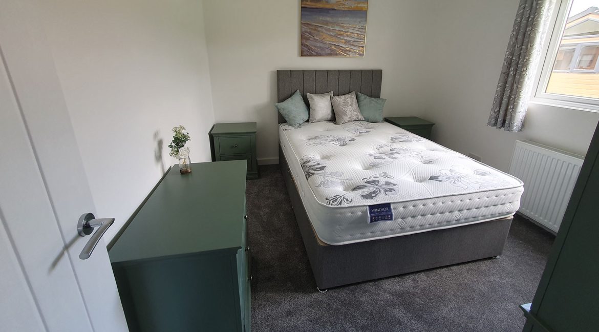 Plot-4---Stacey-Twin-Lodge-32x20-12