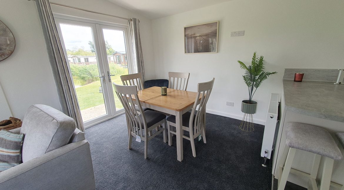 Plot-4---Stacey-Twin-Lodge-32x20-9