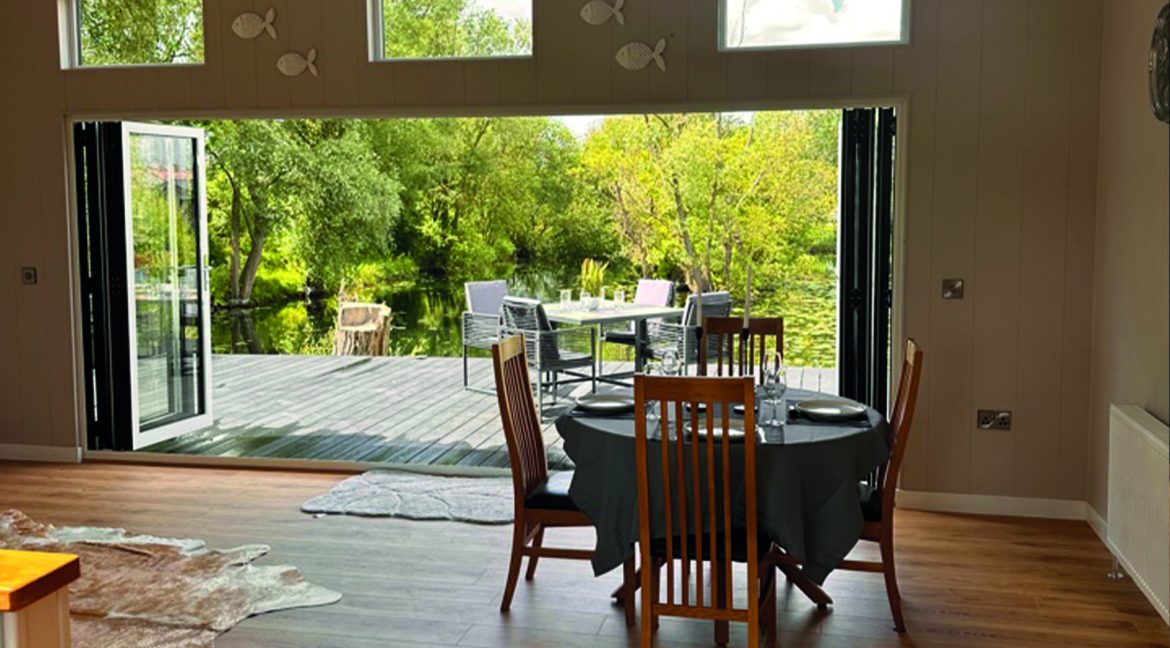 Crystal Lakes Hampton lodge 42x22 7