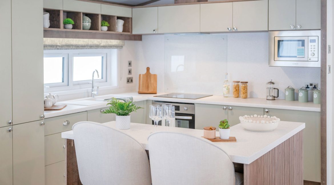 Plot-9A-Regal-Harlington-Lodge-40-x-20,-2025-model-NEW-14