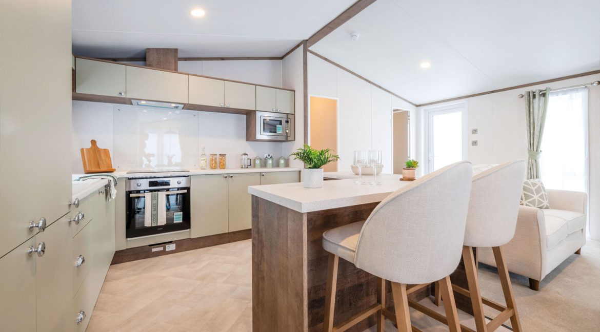 Plot-9A-Regal-Harlington-Lodge-40-x-20,-2025-model-NEW-8