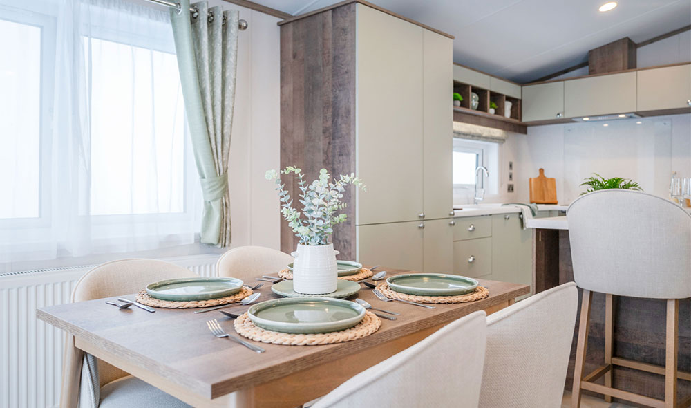 Plot-2-(Fairways)-Regal-Harlington-Lodge-40-x-20-new-2025-model-NEW-5