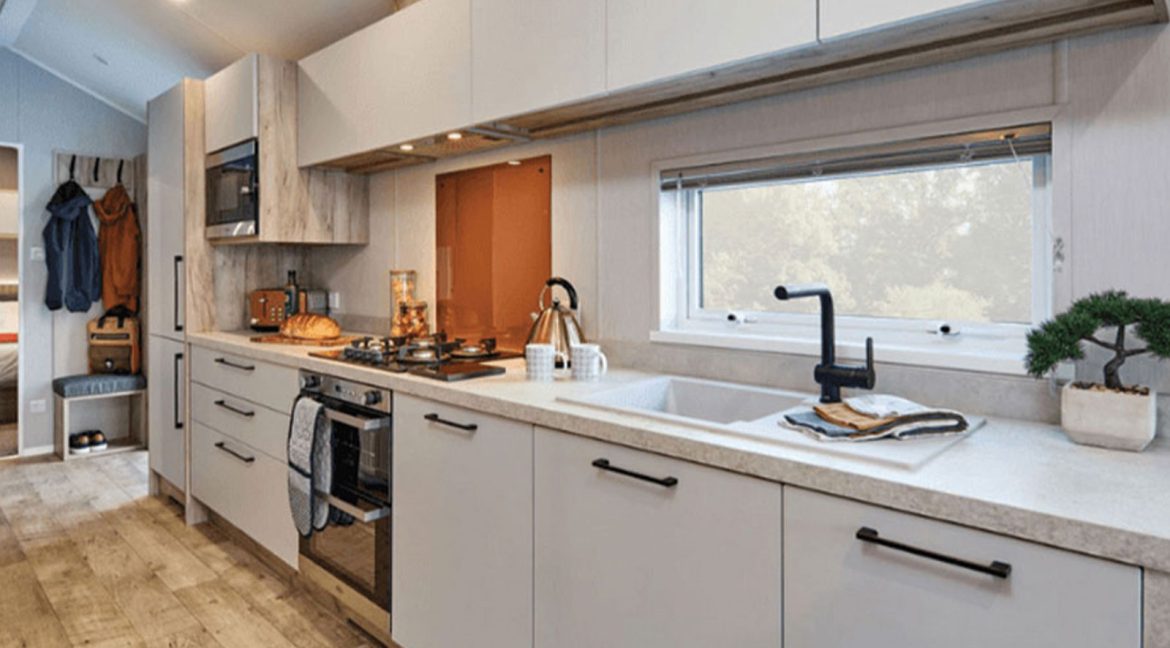 Plot-16---Willerby-Astoria-Lodge-40-x-13---new-2024-model-9