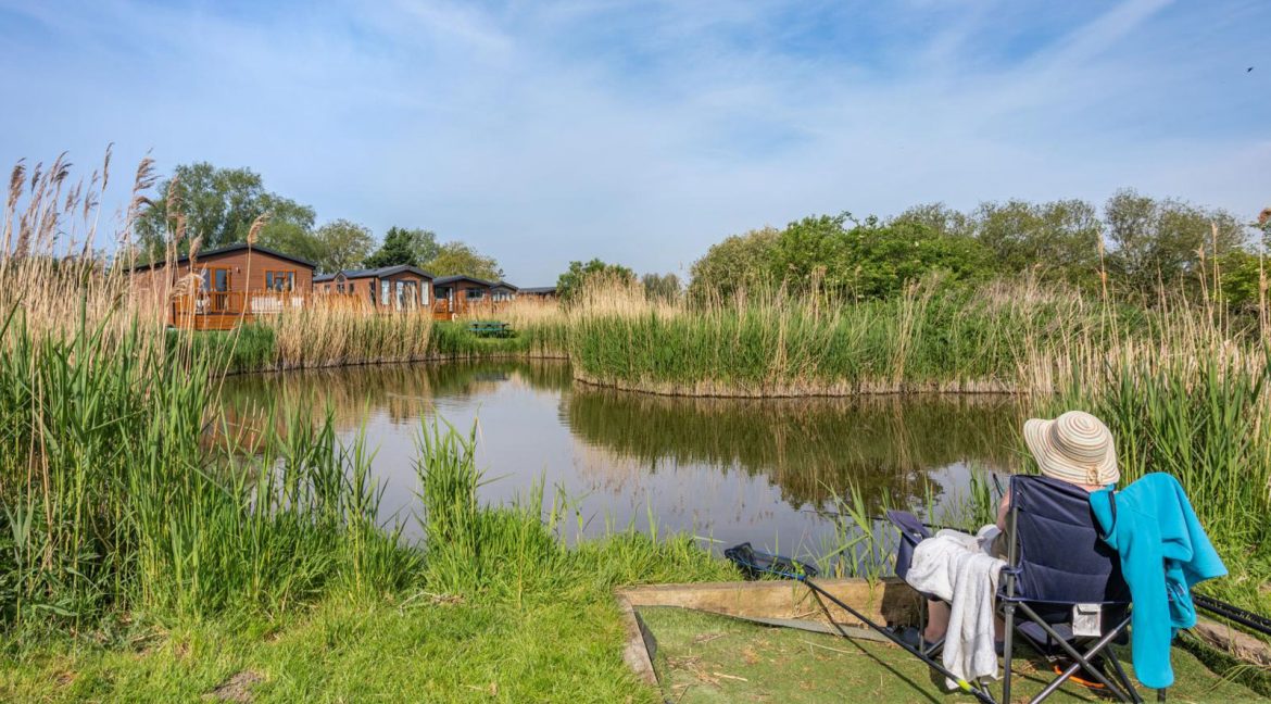 Rental---Tench-Lodge-14