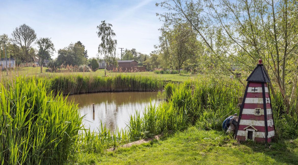 Rental---Tench-Lodge-15