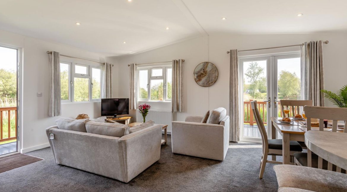 Rental---Tench-Lodge-16