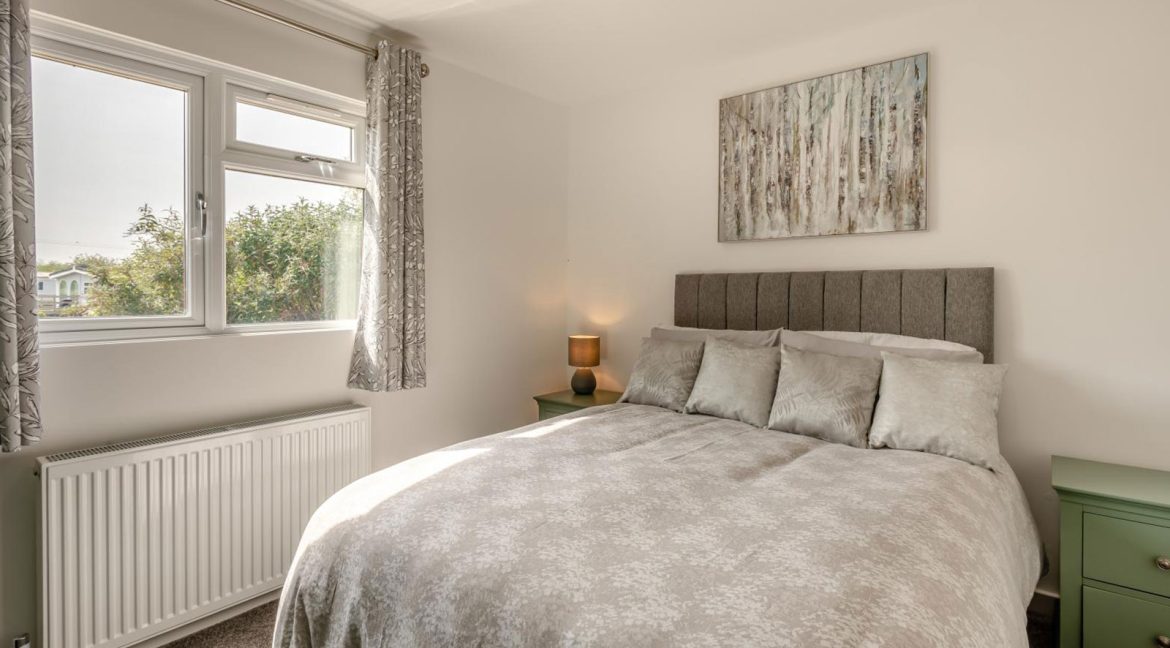 Rental---Tench-Lodge-20