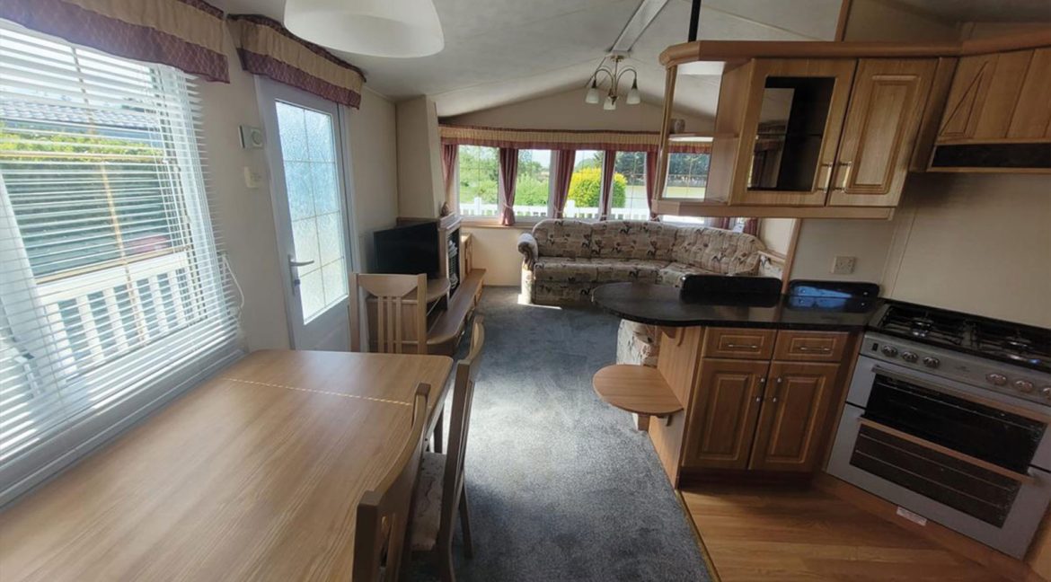 Plot-8---Willerby-Granada-36x12-preowned-4
