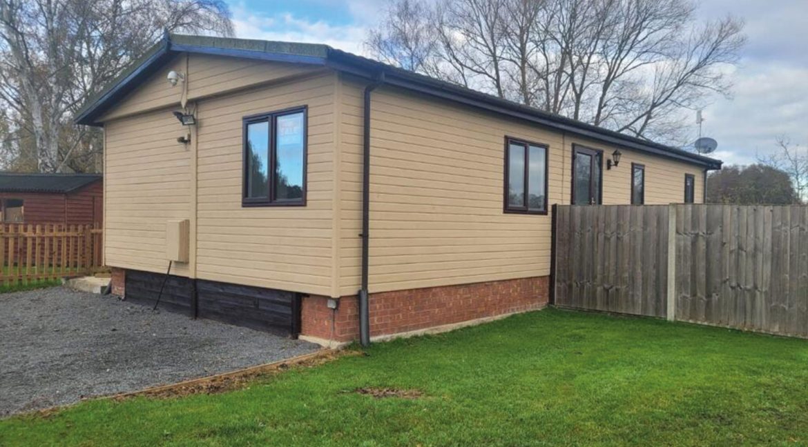 Residential-Lodge---Narborough2