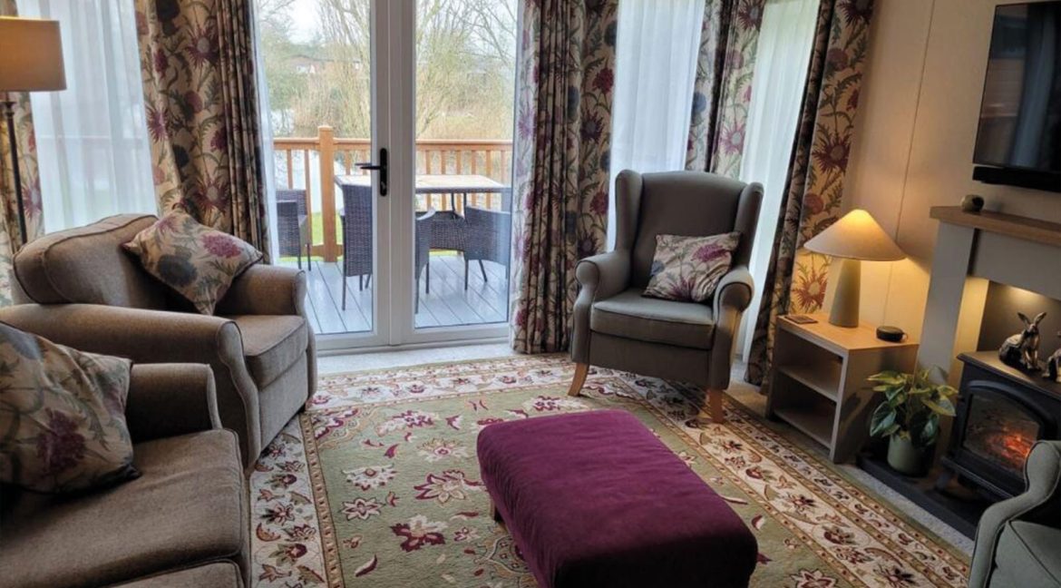Plot-60-Pemberton-Abingdon-Lodge-42x13-preowned-actual-4